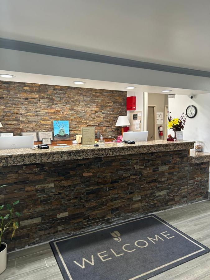 Country Inn & Suites By Radisson, Grand Rapids Airport, Mi Каскейд Экстерьер фото