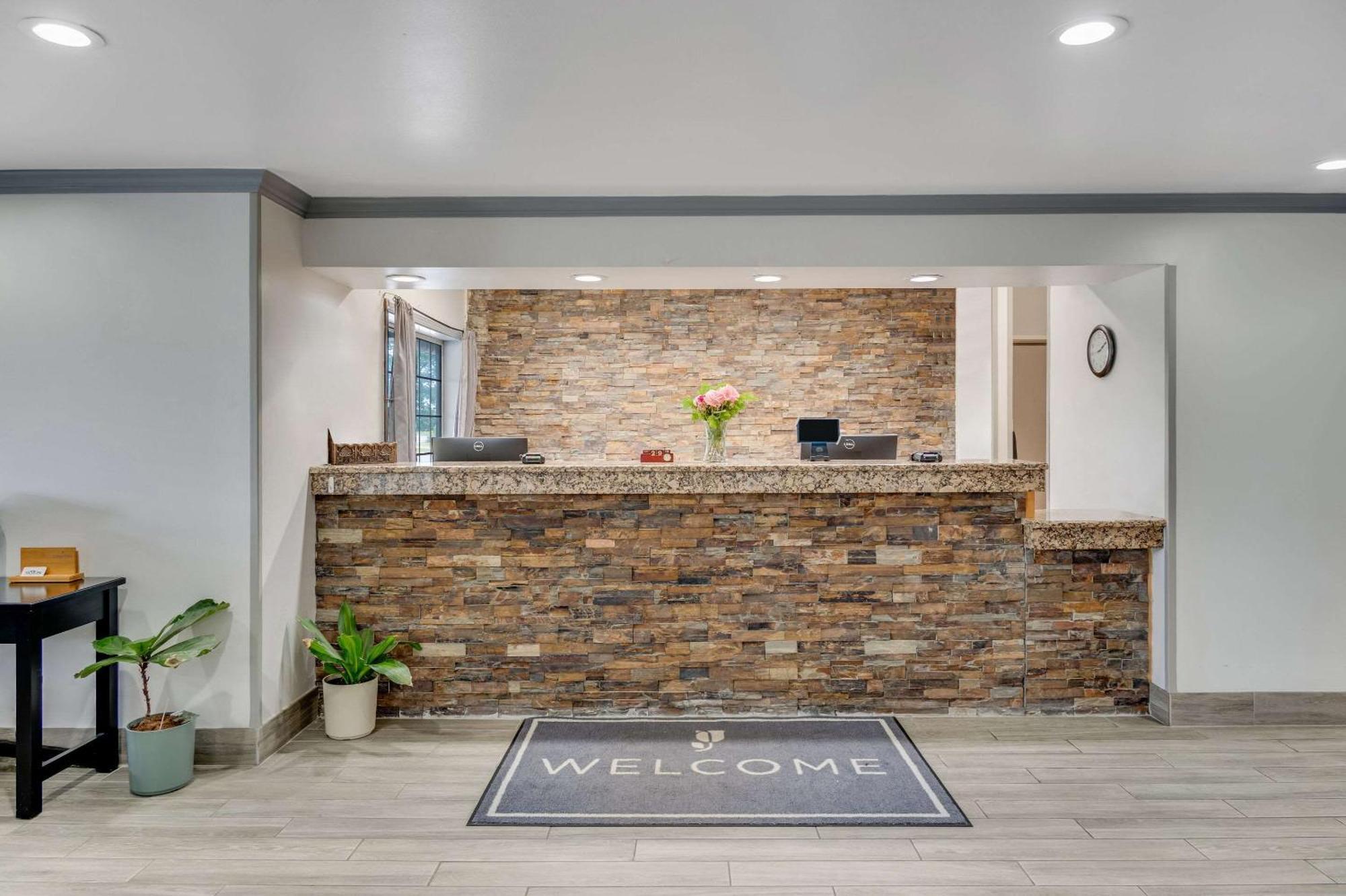 Country Inn & Suites By Radisson, Grand Rapids Airport, Mi Каскейд Экстерьер фото